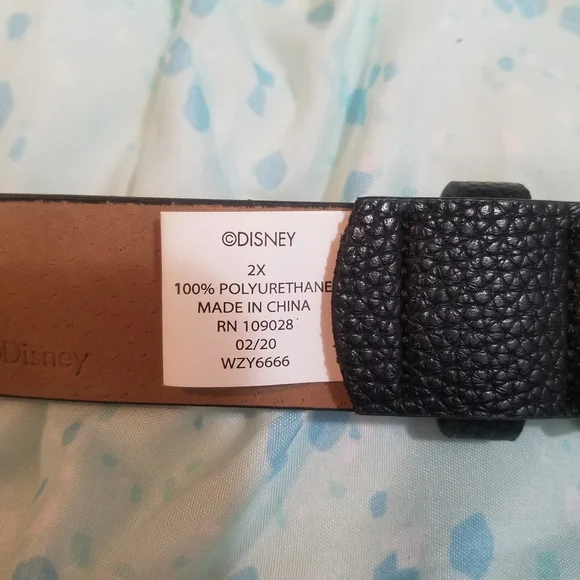 Disney's Mickey Mouse Outline Buckle Belt - Picture 7 of 7